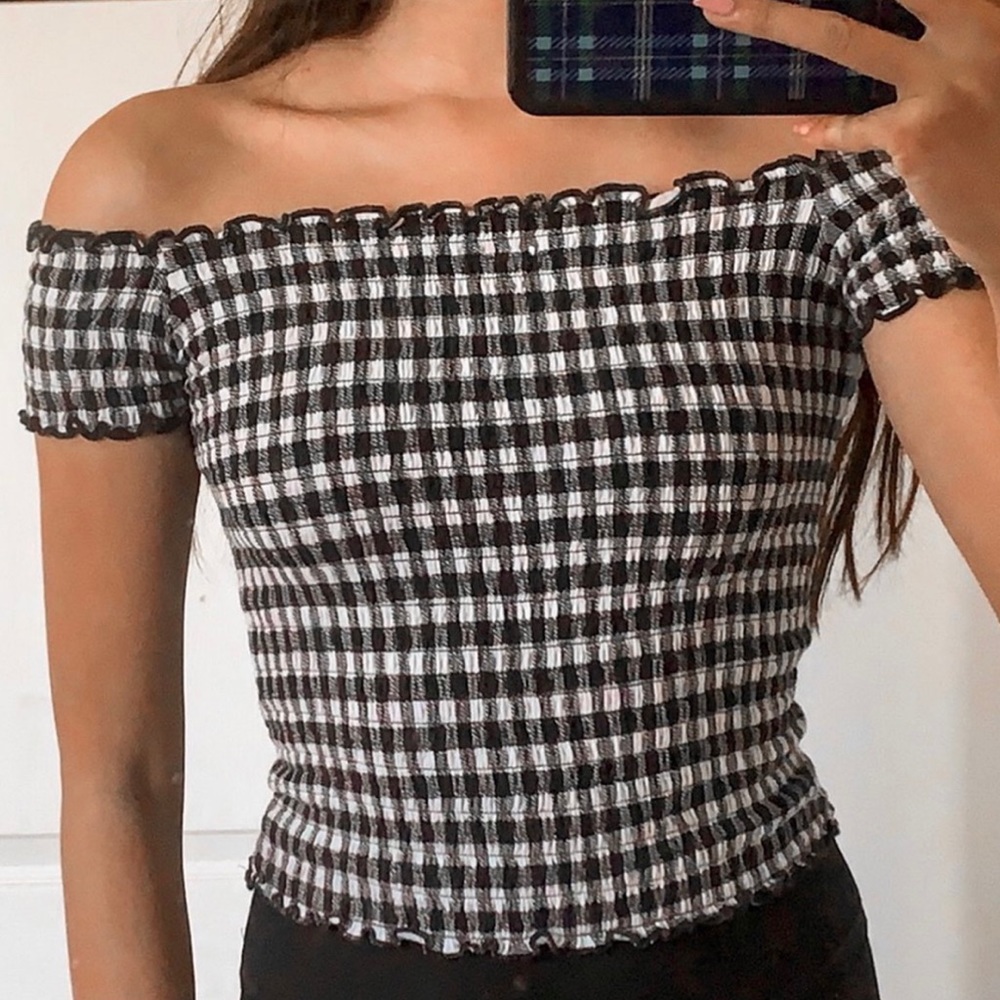 HOLLISTER OFF THE SHOULDER GINGHAM TOP